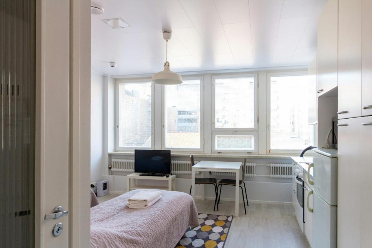 Convenient For 2 In Herttoniemi Apartment *