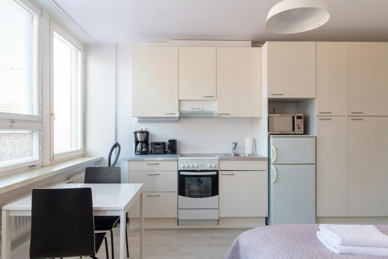 Lägenhet Convenient For 2 In Herttoniemi *