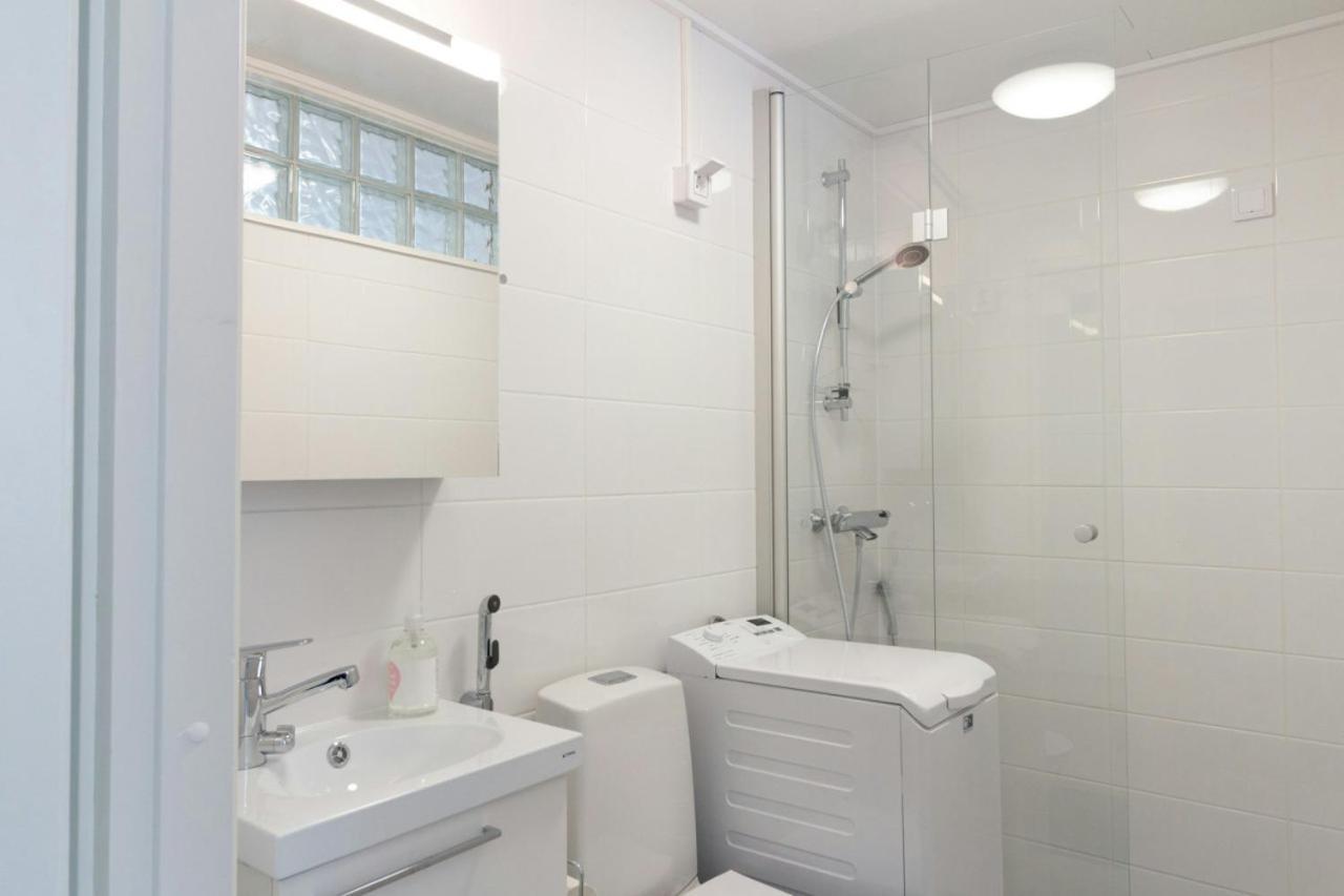 Convenient For 2 In Herttoniemi Helsingfors