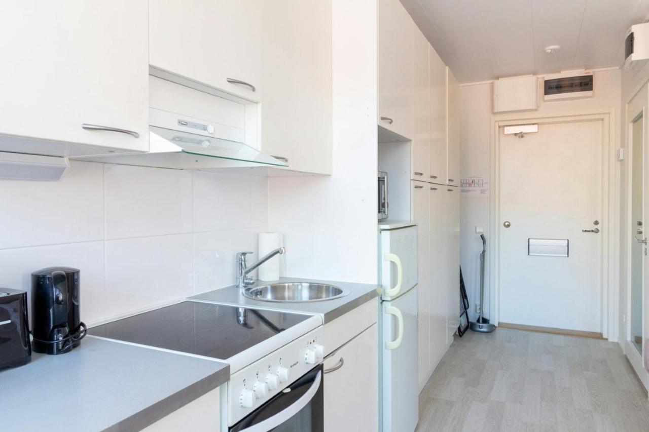Lägenhet Convenient For 2 In Herttoniemi *